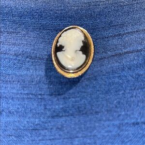Vintage Cameo Brooch with Gold Accent